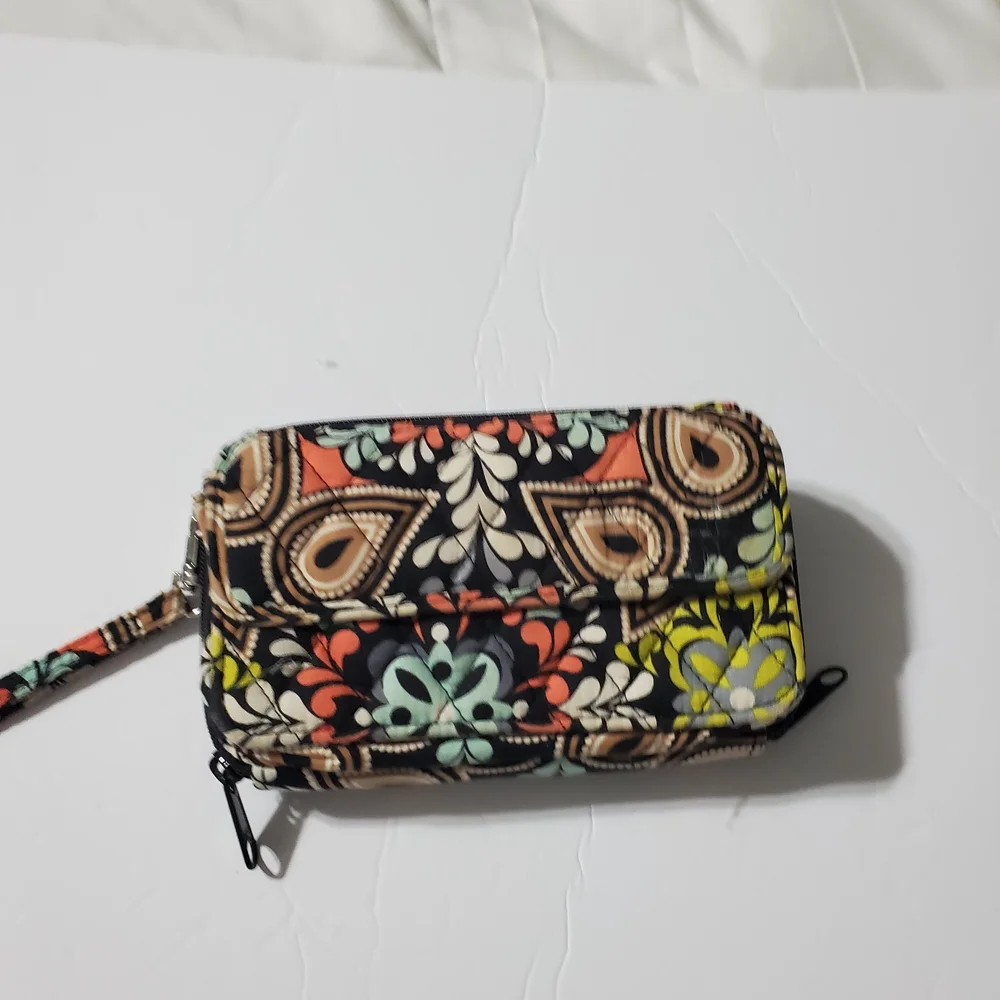 Vera Bradley Black Multi Quilted Wristlet Wallet with Floral Paisley Print - Picture 11 of 16